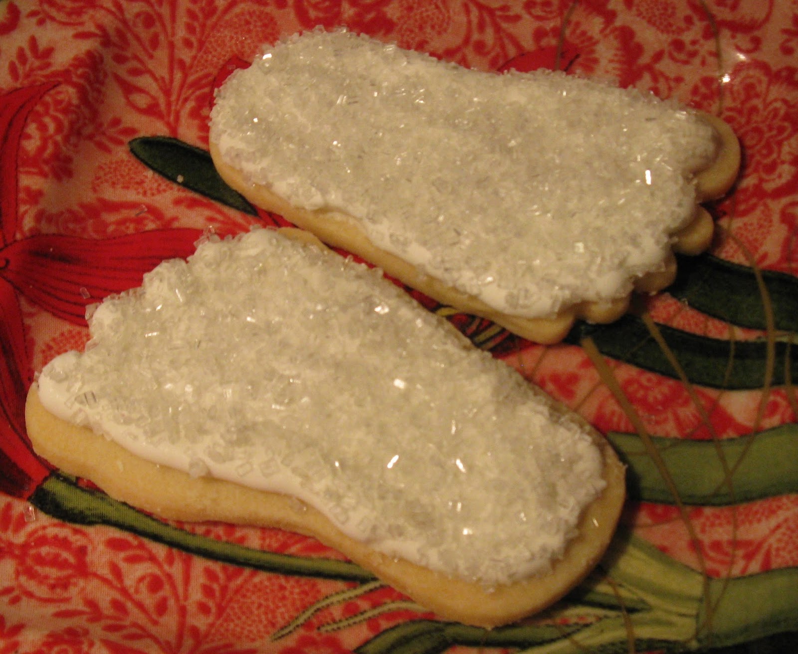 Thel's Kitchen Iced Shortbread Cookies
