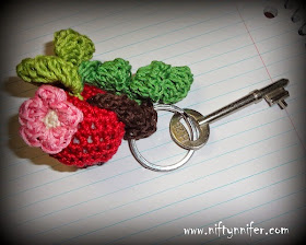 Free Crochet Pattern ~ Crab Apple Dangle http://www.niftynnifer.com/2014/09/free-crochet-pattern-crab-apple-dangle.html #Crochet