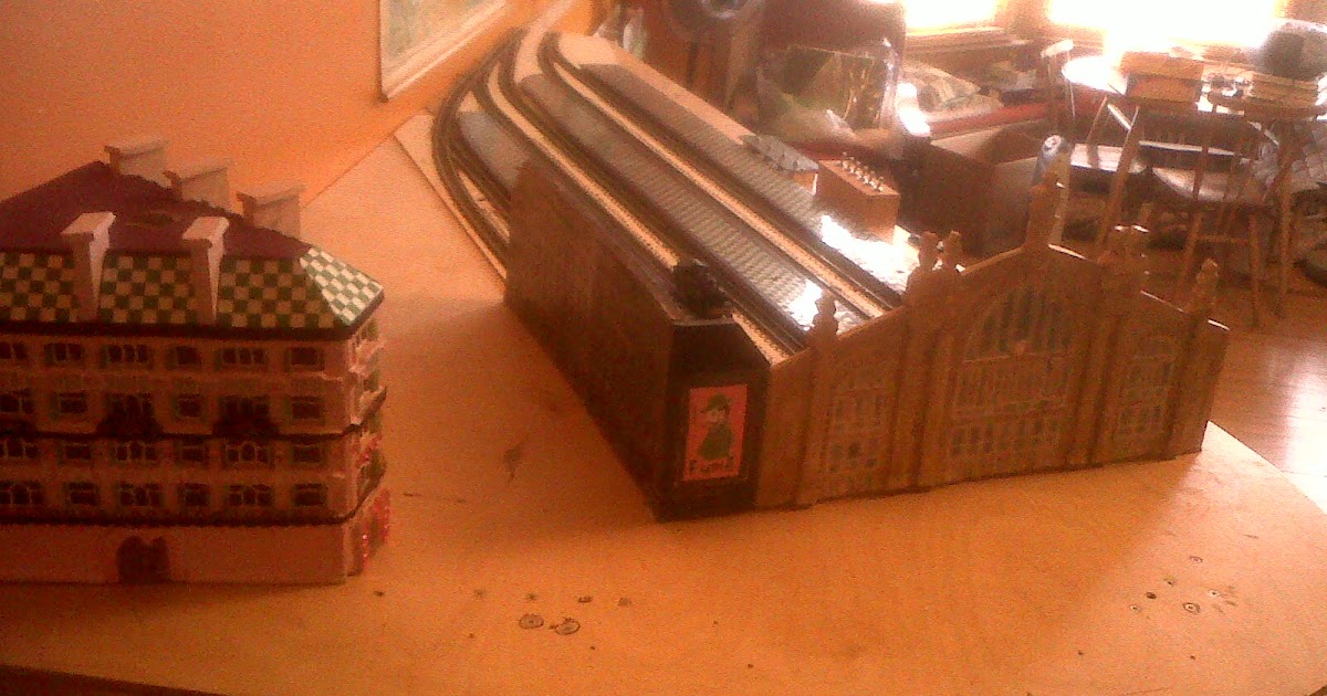 French Model Railway Painting the baseboard