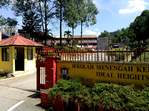 Sambutan Hari Guru Dan Pekerja SMKIH 2013 Sambutan Hari Guru Dan Pekerja SMKIH 2013