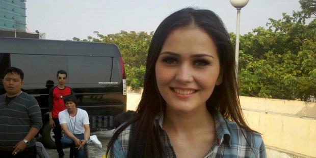 news mixed: Senk Lotta: Now, I am the Dumped