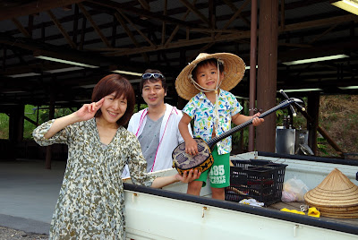 沖縄家族旅行　おすすめ体験/観光　サトウキビ刈り