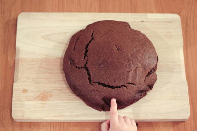 Easy vegan chocolate cake