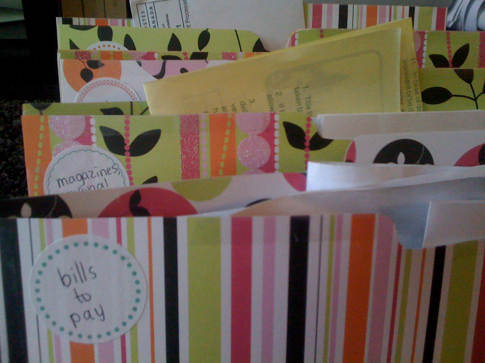 artisan des arts Dish rack file folder