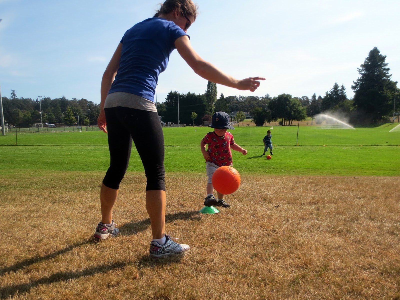 momstown Victoria Jr. Sportball Class with momstown Victoria