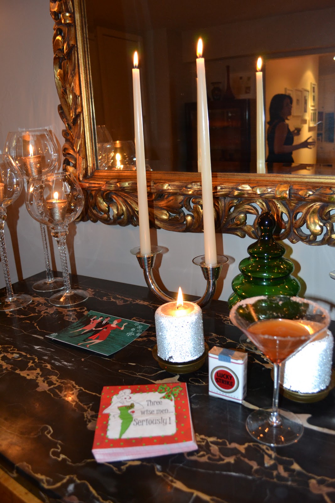 Lucky+strike+blue+cigarettes