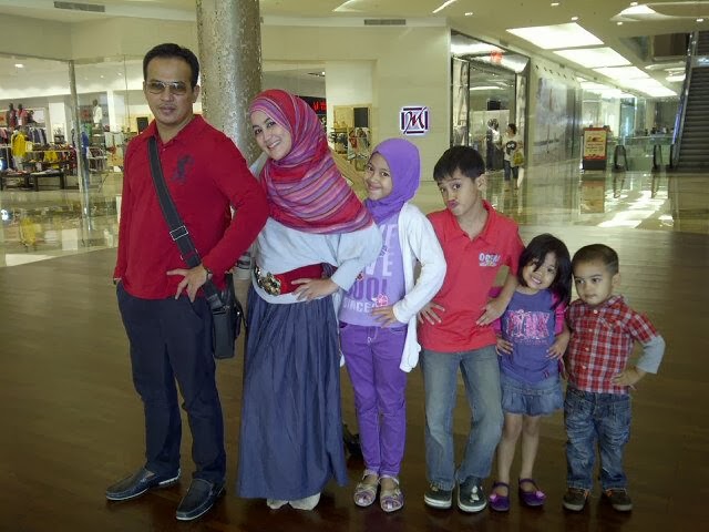 Kenangan Uje, Di Mata Istri Tercinta ~ Amir Hamzah