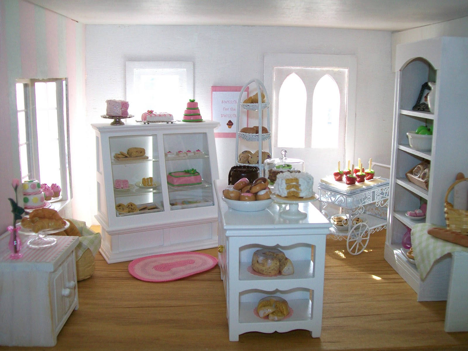 Its the Little Things: Dollhouse Bakery Shop