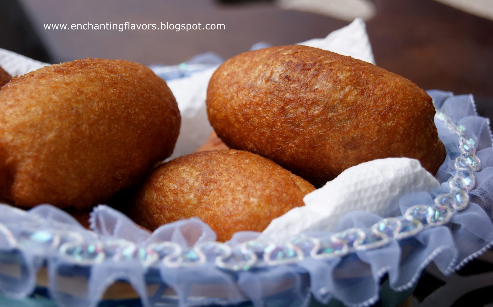 Enchanting Flavors Masala Stuffed Bread Rolls/Masala Stuffed Bread Pakora