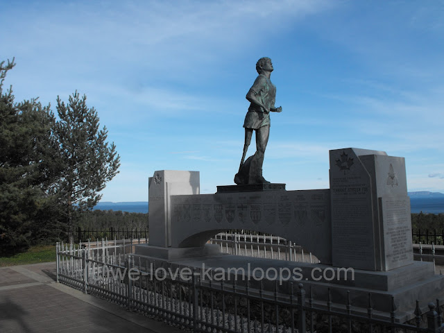 amazing tribute to Terry Fox in Thunder Bay, Ont