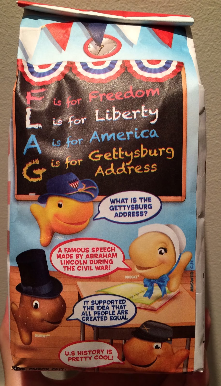 Goldfish Fun Holiday Colors! / ゴールドフィッシュ ファン ホリデー カラーズ！ ~ I'm Made of ...