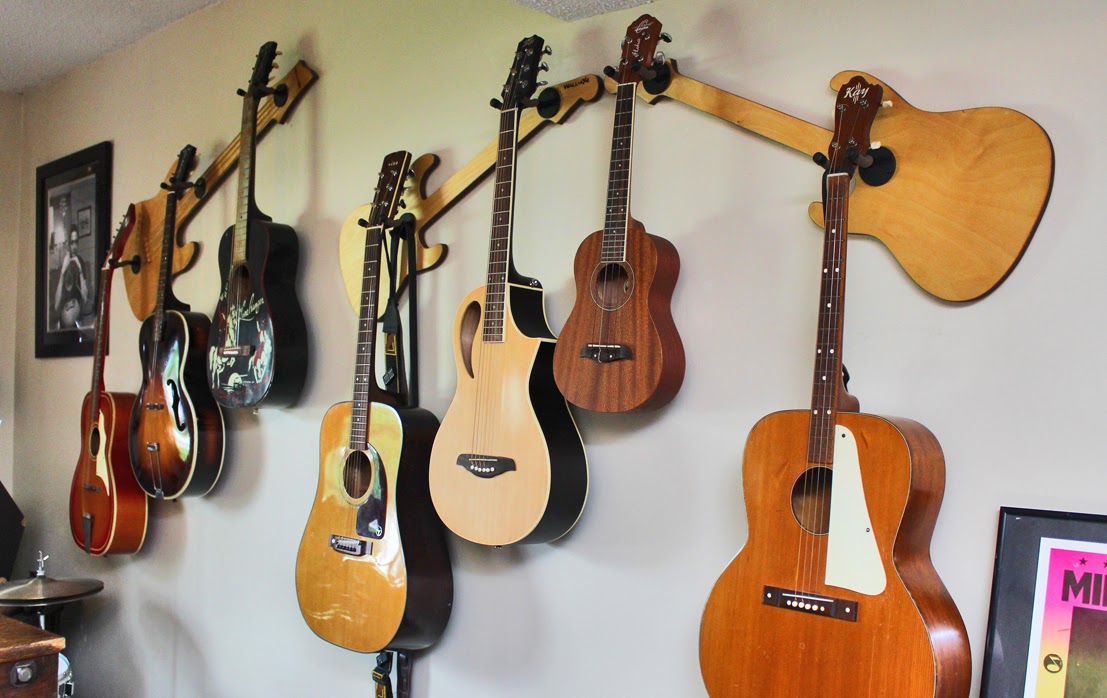 Wall Axe Custom Guitar Hangers 2018 Hook Holder Wall Mount Display Stylish Decorative