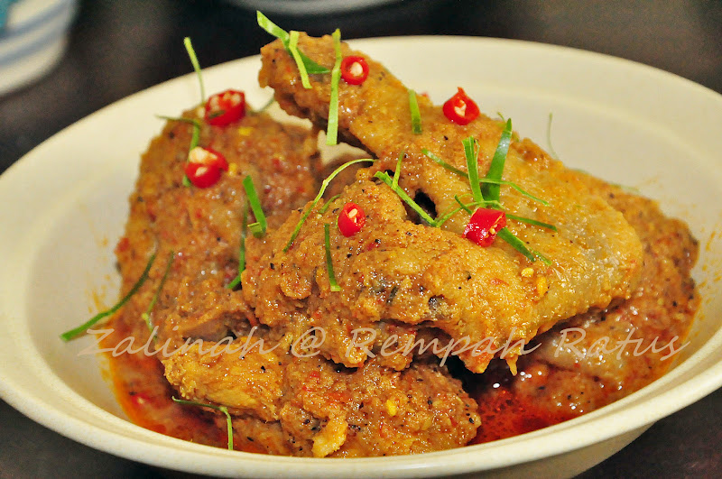 Rempah Ratus Rendang Ayam Tua