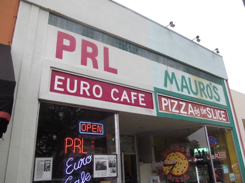 Watch Me Eat Mauro's Pizza in Hollywood, FL