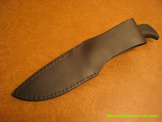 Kershaw Bear Hunter II closeup of sheath - back Kershaw Bear Hunter II closeup of sheath - back