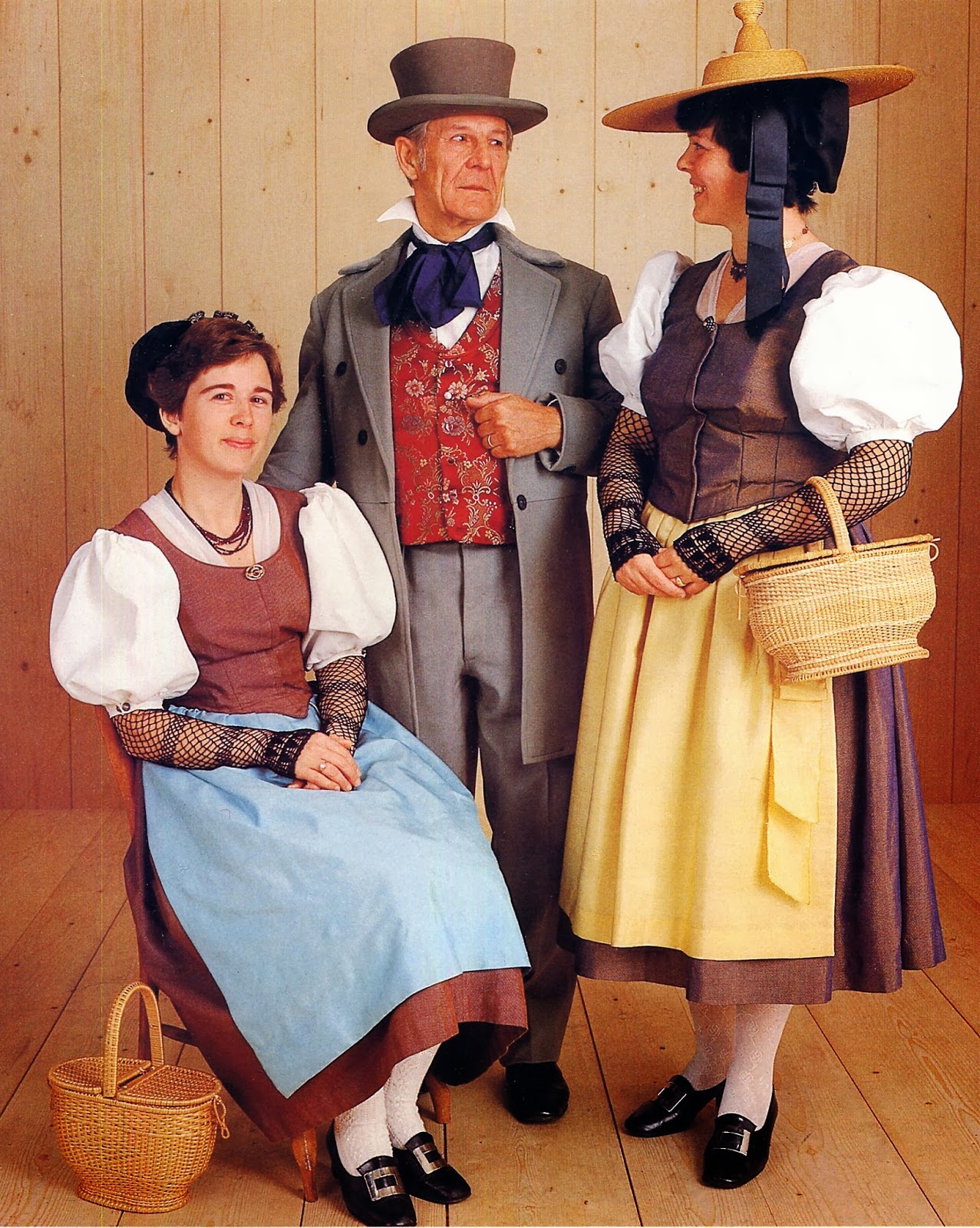 FolkCostume&Embroidery Overview of Swiss Costume