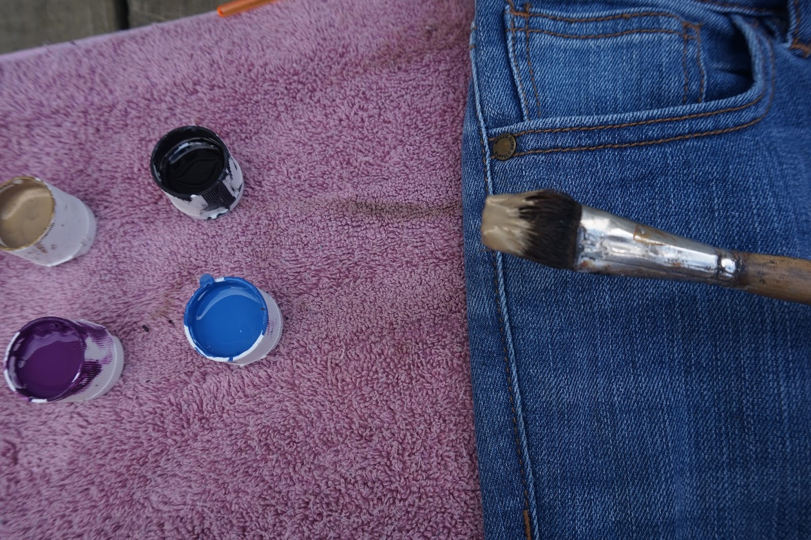 DIY Paint Splattered Jeans! Being MacKenzie
