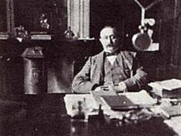 François de Munnik, de stichter van de oude HBS (1871-1937)
