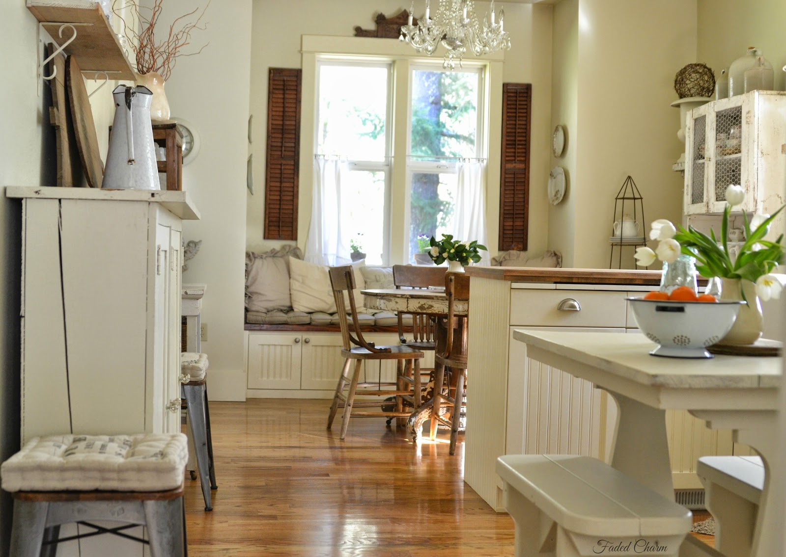 Faded Charm: ~Farmhouse Style~