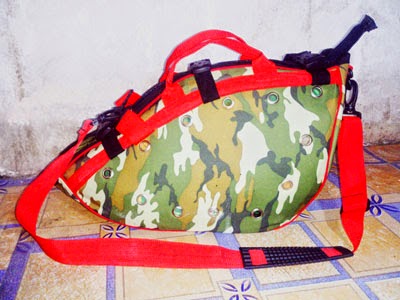 Tas Ayam Super Loreng Jual Tas Kiso Ayam Aduan Paling Murah dan Anti Stres cuma Rp 85.000,00/pcs hubungi Sugeng HP. 085646386591 BB.7DBE3354bisa beli ecer/grosir.