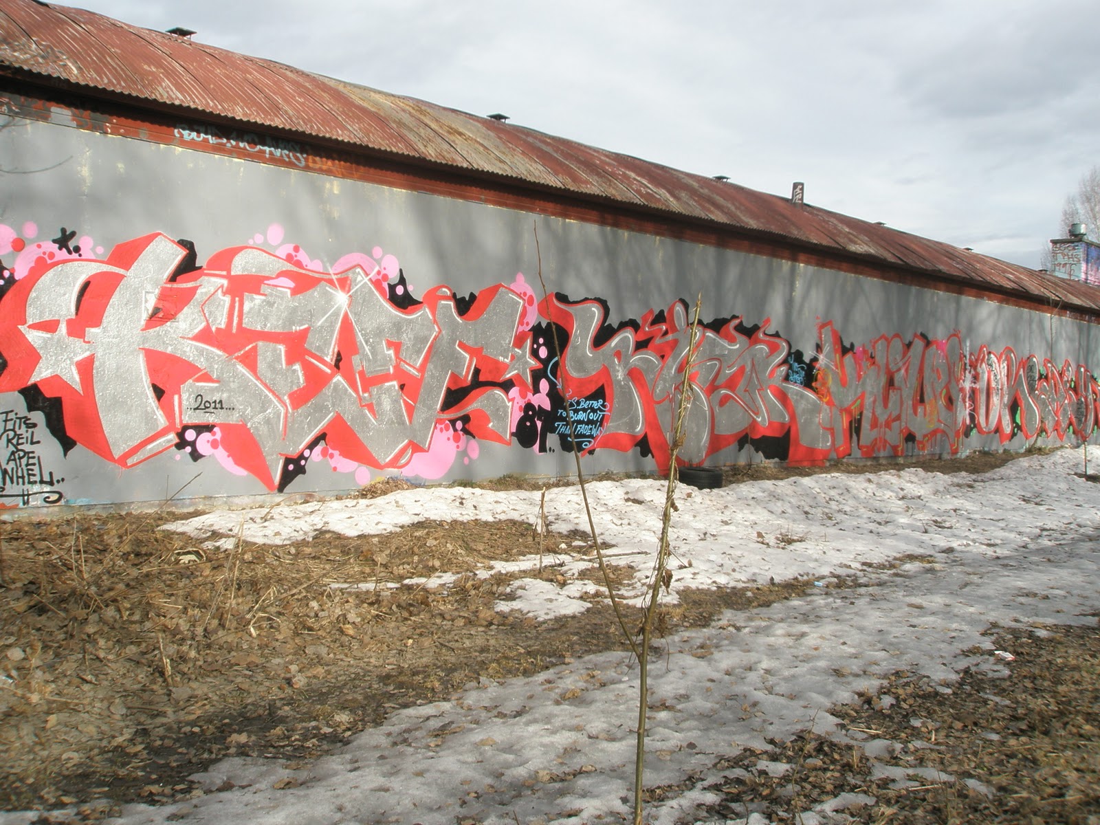Kakel med graffiti: fondvägg i kakel vägg modern tappning ...