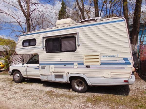 Used RVs 1991 Toyota Dolphin Motorhome For Sale by Owner