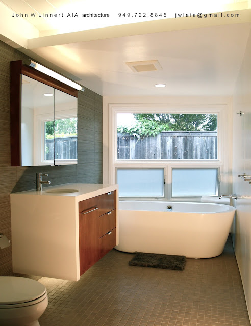 Guest bathroom (not attached to a bedroom)