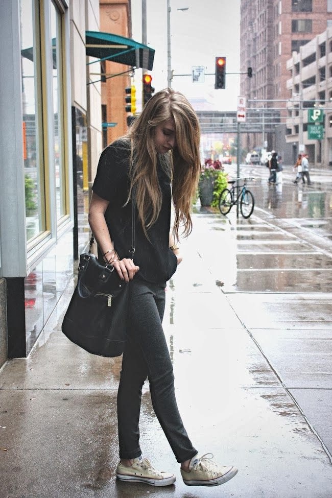 Womenu0026#39;s Fashion Black Shirt + Gray Leggings + Converse = Comfy Rainy Day Outfit - Fashion ... Womenu0026#39;s Fashion Black Shirt + Gray Leggings + Converse = Comfy Rainy Day Outfit - Fashion ...
