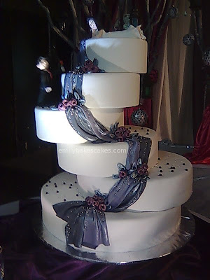topsy-turvy wedding cake