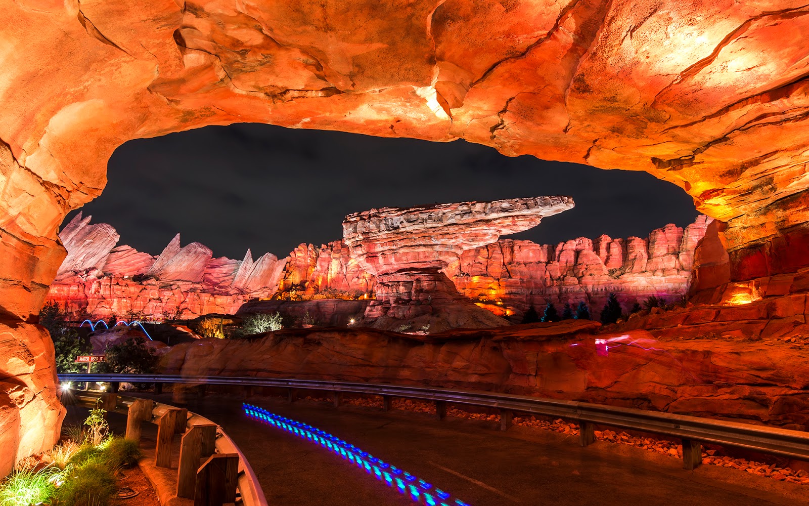 Majestic Ornament Valley