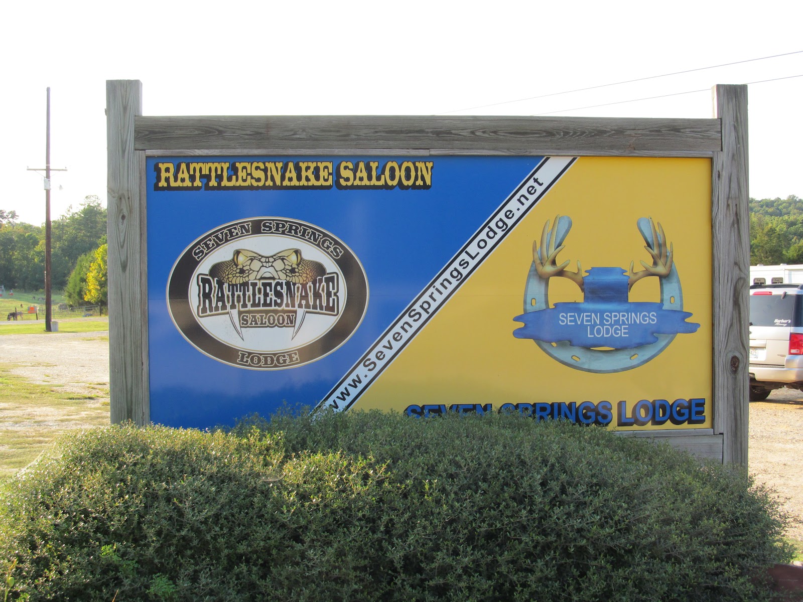 Paul & Joyce, Exploring our Country Rattlesnake Saloon