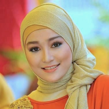 Foto Hijab Modern Terbaru Deloiz Wallpaper Foto Hijab Modern Terbaru Deloiz Wallpaper