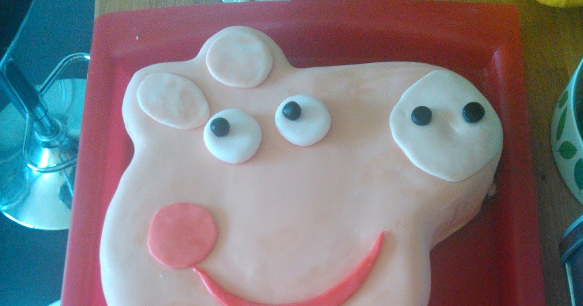 Peppa Pig Shaped Cake Tin Peppa Pig Shaped Cake Tin
