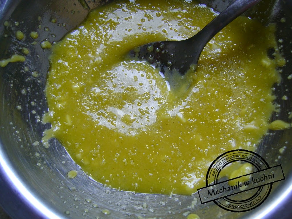 Mix sałat z sosem winegret mechanik w kuchni sos winegret