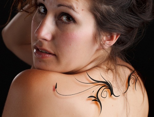 beautiful girl 3d tribal tattoo