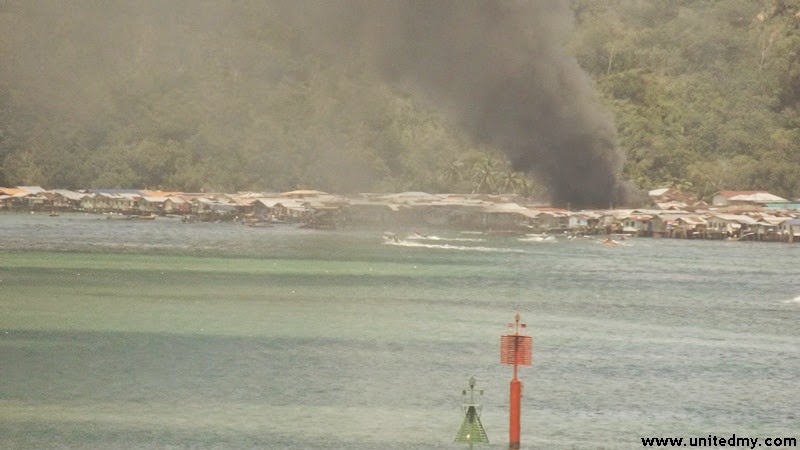 Pulau Gaya-Kota Kinabalu Island-fire-November 6-2014