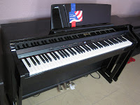 Roland HP505 digital piano Roland HP505 digital piano