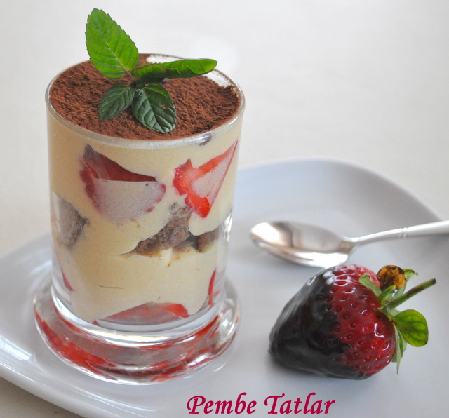Pembe Tatlar Kupta Tiramisu