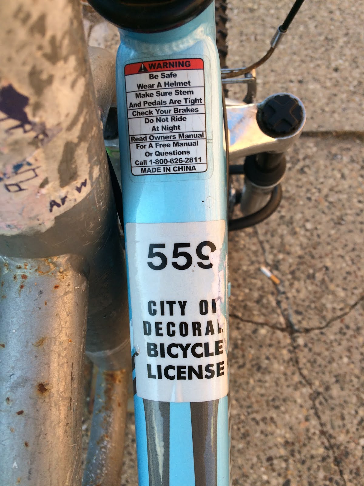 Decorah, IA has required bike registration and licensing since 1948.