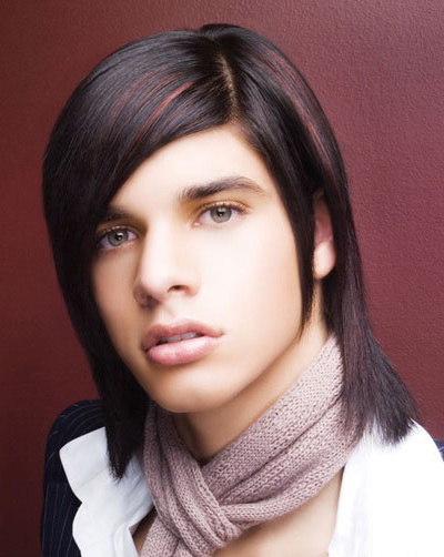 medium layered brunette hairstyle