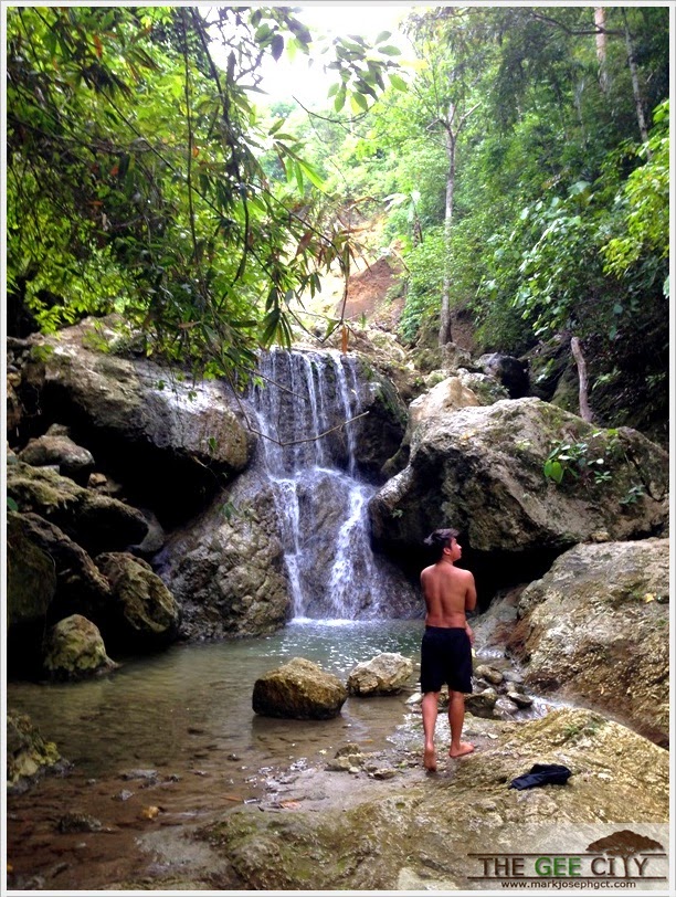 Nico Matutinao in Balanan Falls