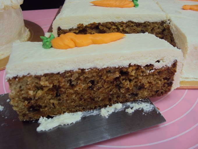 Carrot walnut cake in slice