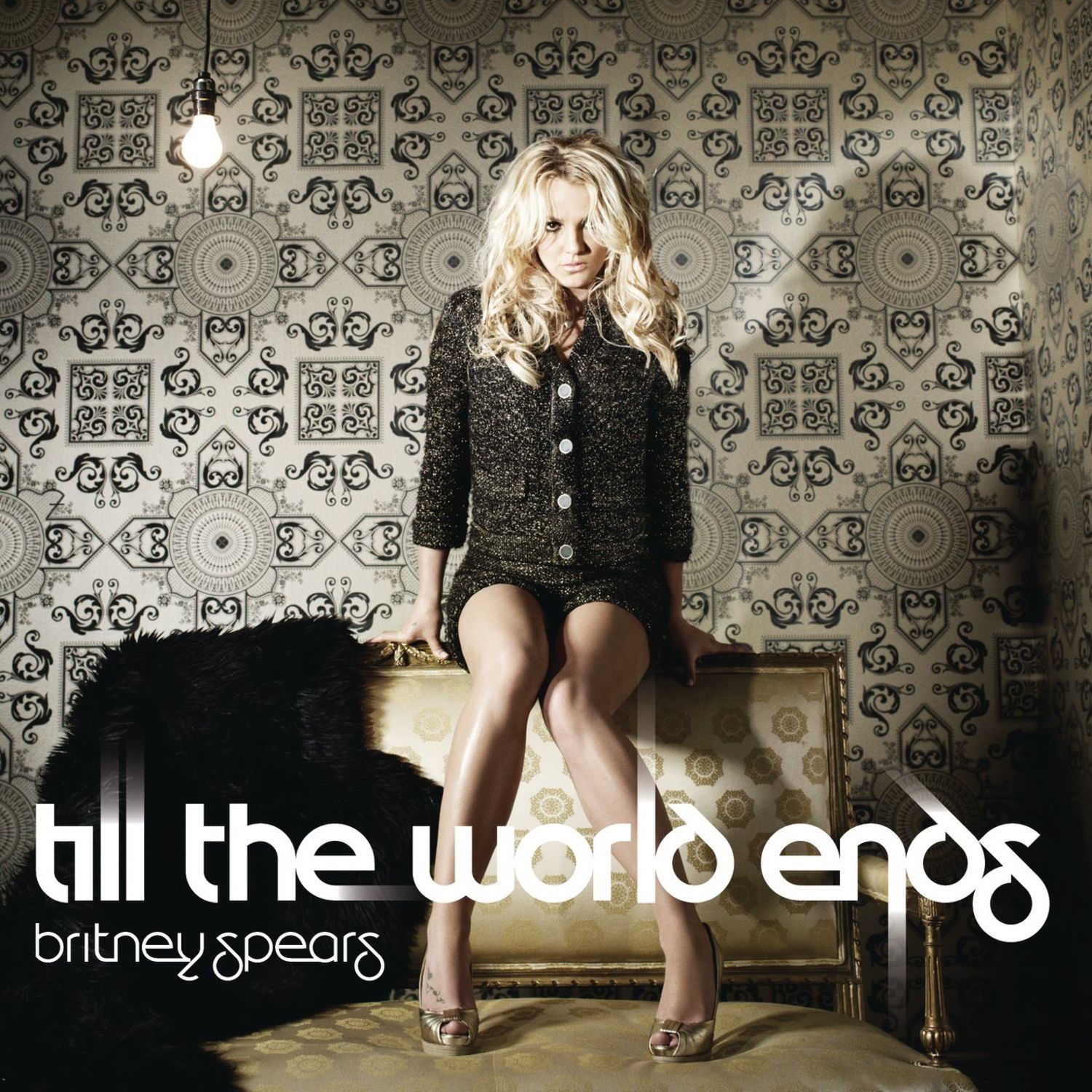 Britney Spears' Till The World Ends: A Blast From The Past - e3cs3ap