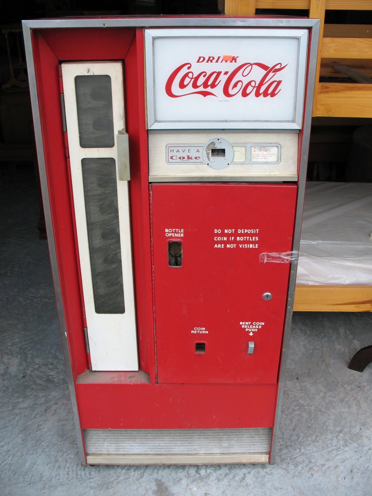 Modern Metal Dining Room Tables Vintage Coke Machines