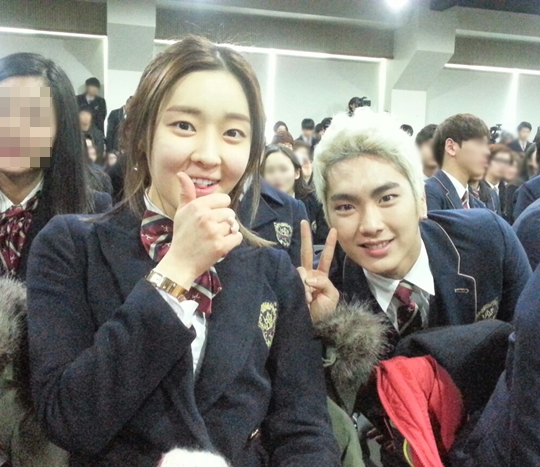 t-ara+areum+high+school+graduation+2013+