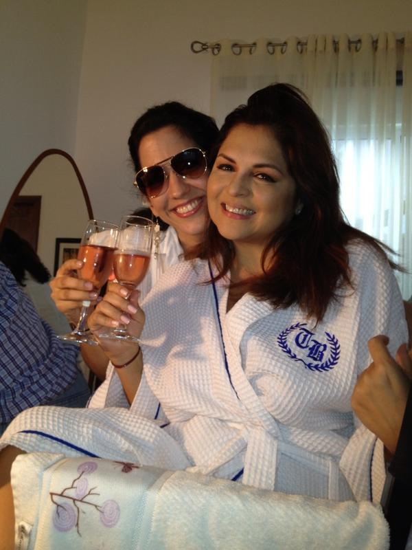 HOLA GENTE CON TANIA BAEZ hola gente con tania baez: