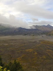 Mount Bromo Sunrise Tour From Surabaya