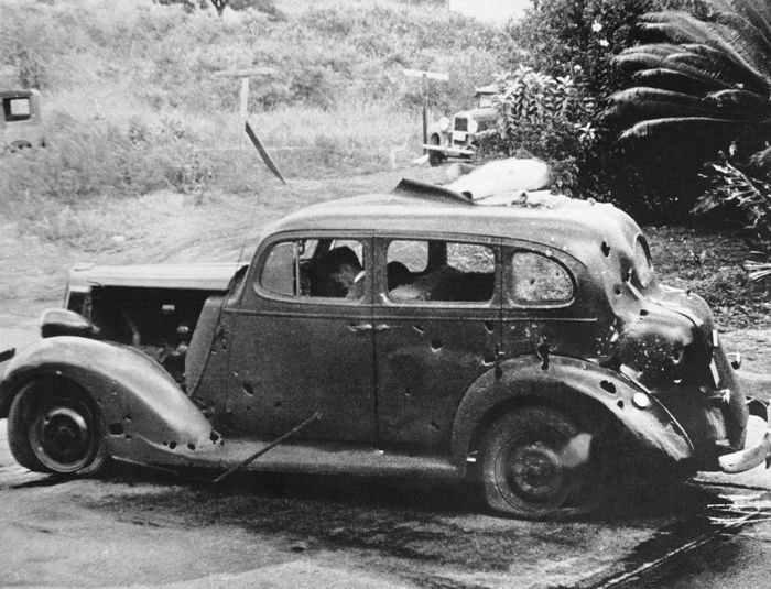 Rare photos of Pearl Harbour Attack - Rare Photo's Collections