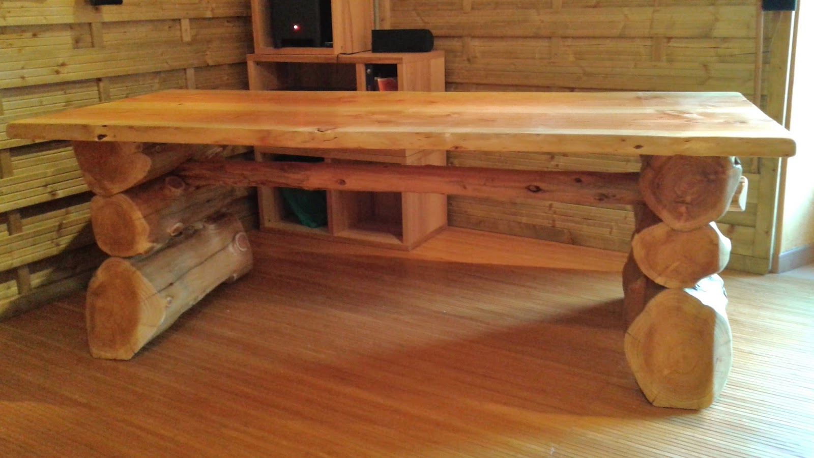 tables les tables sont fabriques sur mesure et sur commande voici des exemples de tables dj ralises - Table De Jardin En Rondin De Bois tables les tables sont fabriques sur mesure et sur commande voici des exemples de tables dj ralises - Table De Jardin En Rondin De Bois