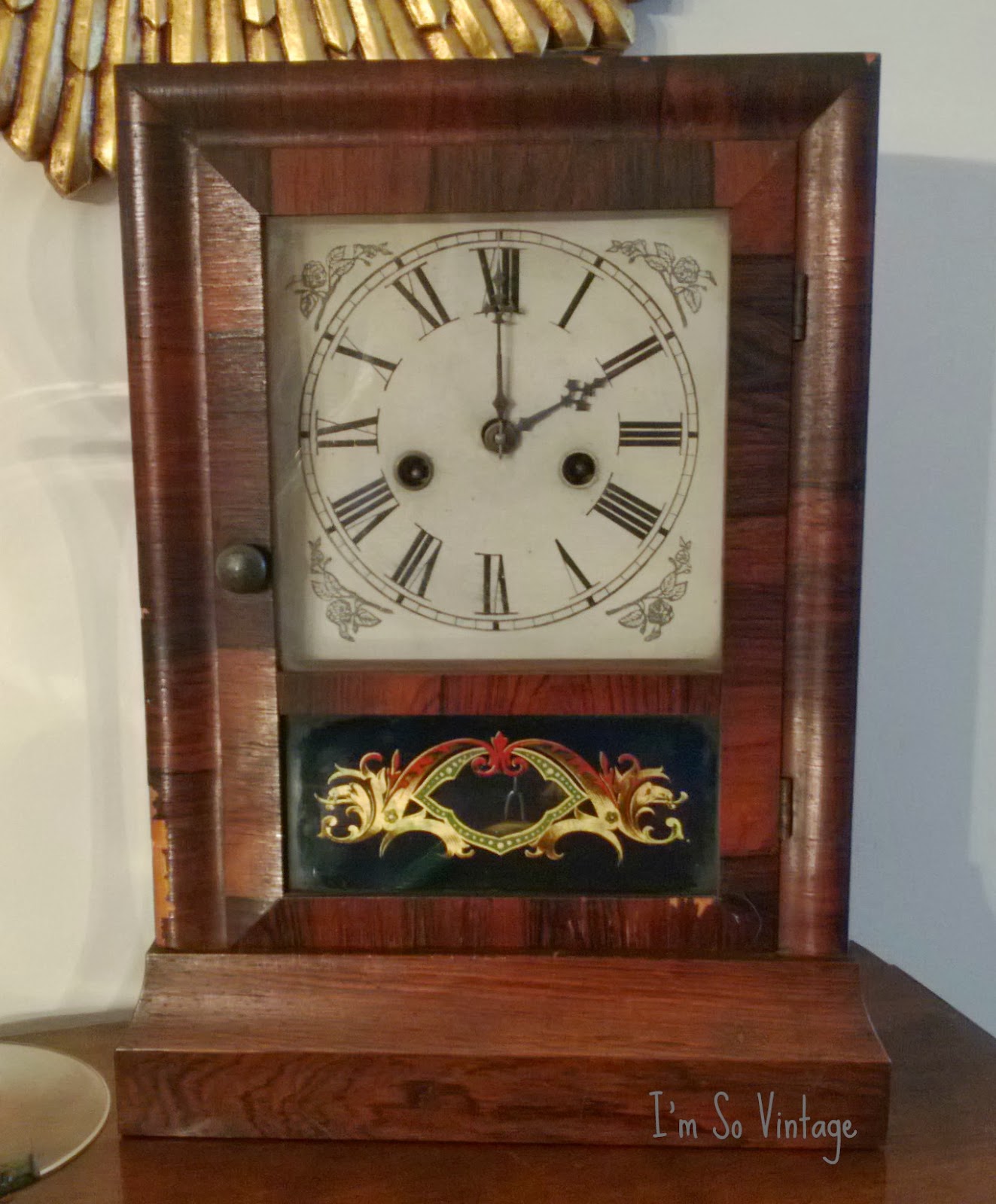 My grandmother's old mantle clock stopped ticking awhile ago, but